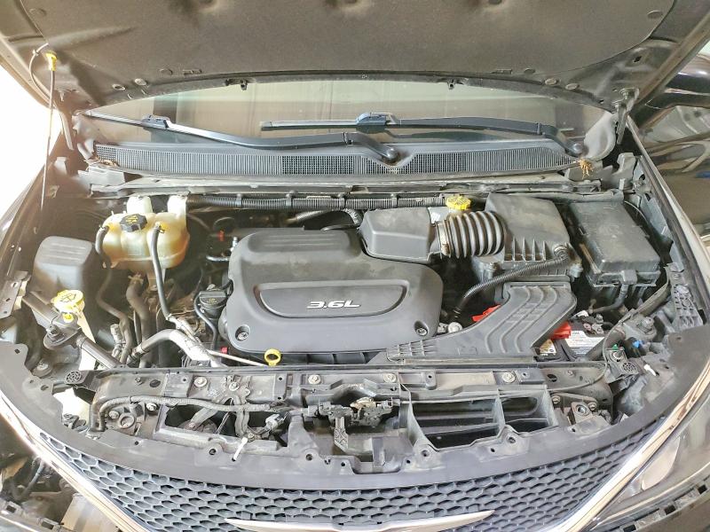 2017 Chrysler Pacifica მანქანა იყიდება აუქციონზე, vin: 2C4RC1EG2HR727555, აუქციონის ნომერი: 61317446