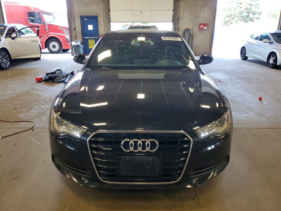 61376426 :رقم المزاد ، WAUGFAFC5FN035775 vin ، 2015 Audi A6 مزاد بيع