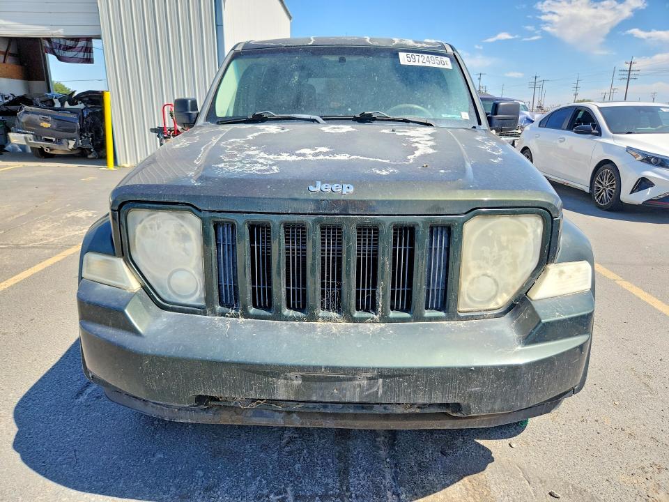 59724956 :رقم المزاد ، 1J4PP2GK3BW503688 vin ، 2011 Jeep Liberty مزاد بيع