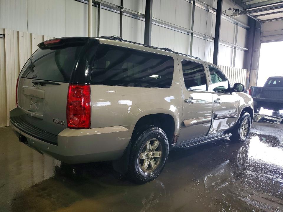 61028286 :رقم المزاد ، 1GKFK16397J218703 vin ، 2007 Gmc Yukon Xl مزاد بيع