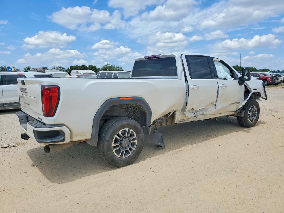 59798826 :رقم المزاد ، 1GT49VEY7NF136827 vin ، 2022 Gmc Sierra مزاد بيع