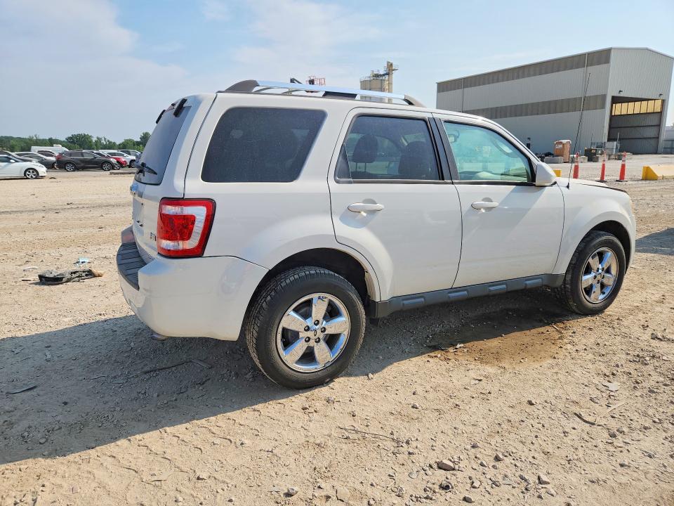 Продажа на аукционе авто 2010 Ford Escape, vin: 1FMCU0EG7AKB91098, номер лота: 61849416