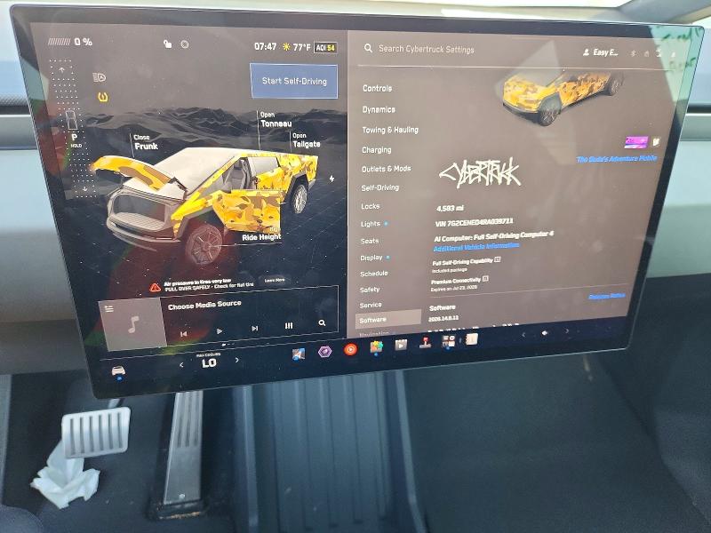 60821896 :رقم المزاد ، 7G2CEHED4RA039711 vin ، 2024 Tesla Cybertruck مزاد بيع