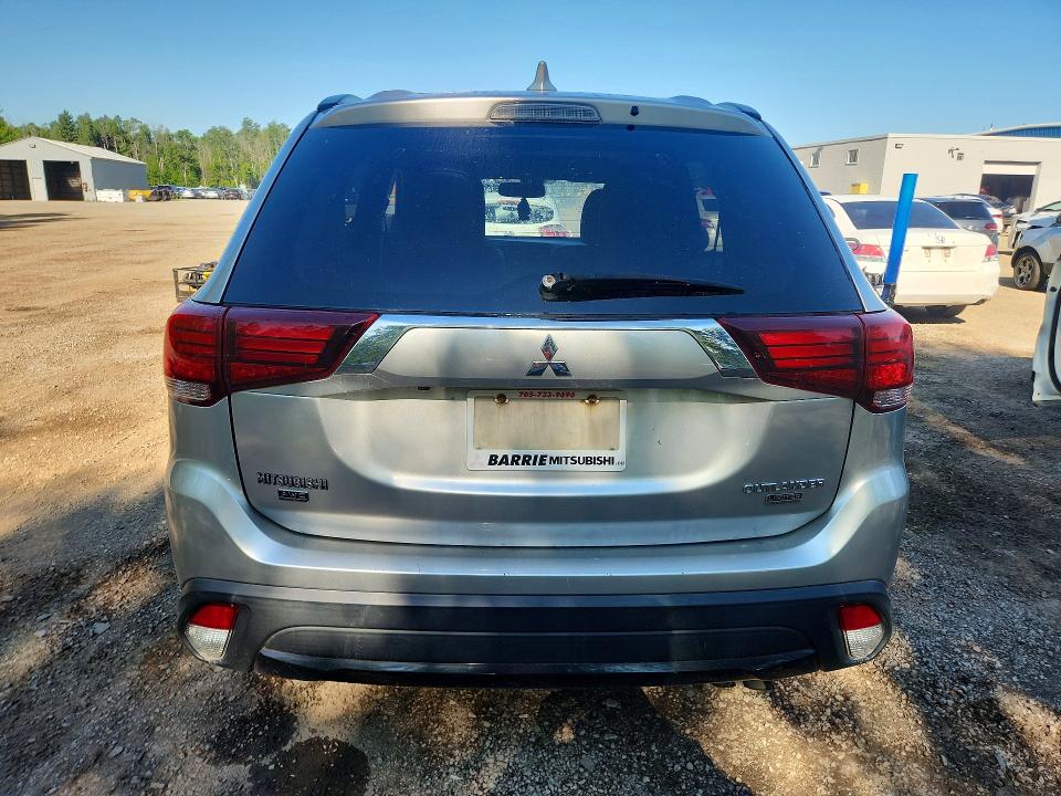 2018 Mitsubishi Outlander მანქანა იყიდება აუქციონზე, vin: JA4JZ3AX7JZ603865, აუქციონის ნომერი: 62284916