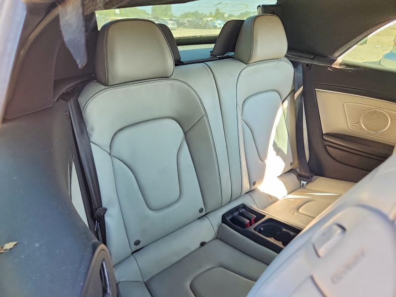 60236026 :رقم المزاد ، WUAC6AFH2EN900524 vin ، 2014 Audi Rs5 مزاد بيع