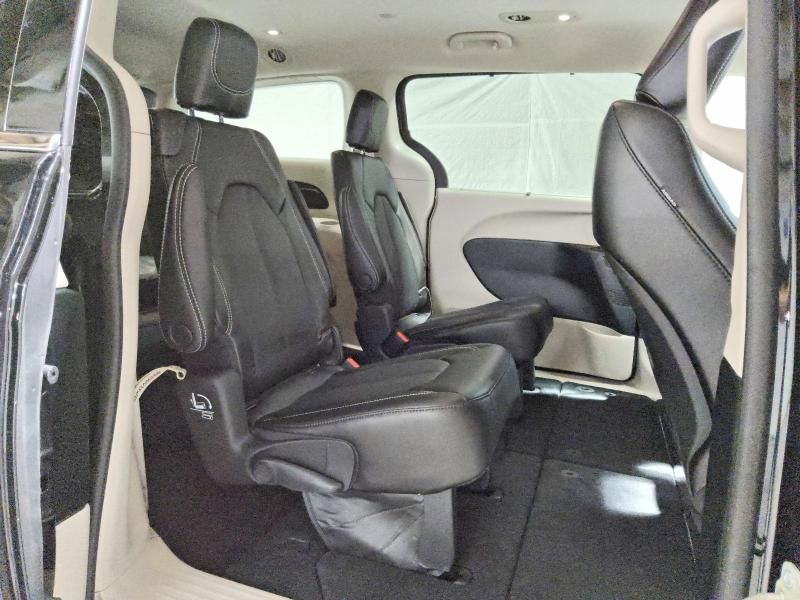 Продажа на аукционе авто 2023 Chrysler Pacifica, vin: 2C4RC3BG9PR554762, номер лота: 62092376