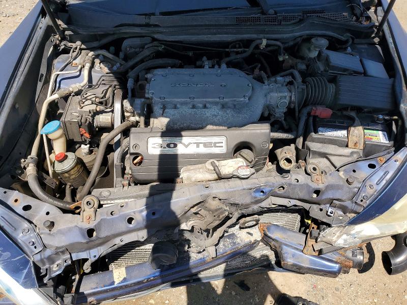 63195446 :رقم المزاد ، 1HGCM66354A072819 vin ، 2004 Honda Accord مزاد بيع