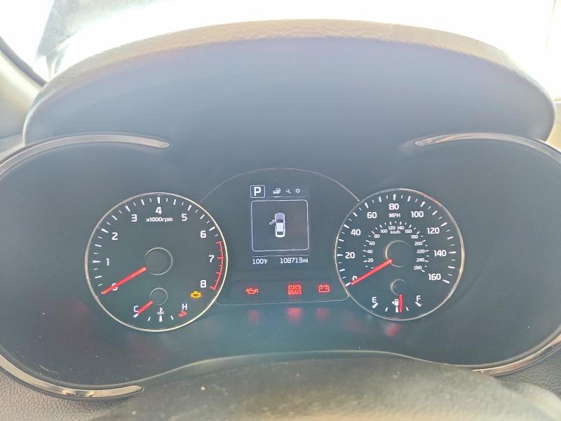 2018 Kia Forte მანქანა იყიდება აუქციონზე, vin: 3KPFK4A73JE284028, აუქციონის ნომერი: 59315156