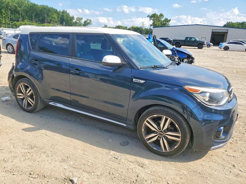 62482156 :رقم المزاد ، KNDJP3A51J7622594 vin ، 2018 Kia Soul مزاد بيع