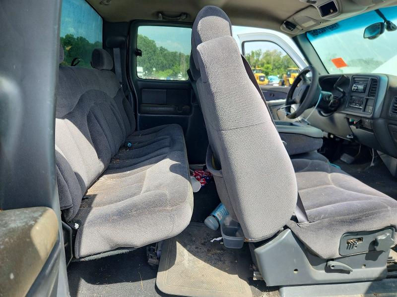 62310236 :رقم المزاد ، 2GTEC19T711125003 vin ، 2001 Gmc New Sierra مزاد بيع