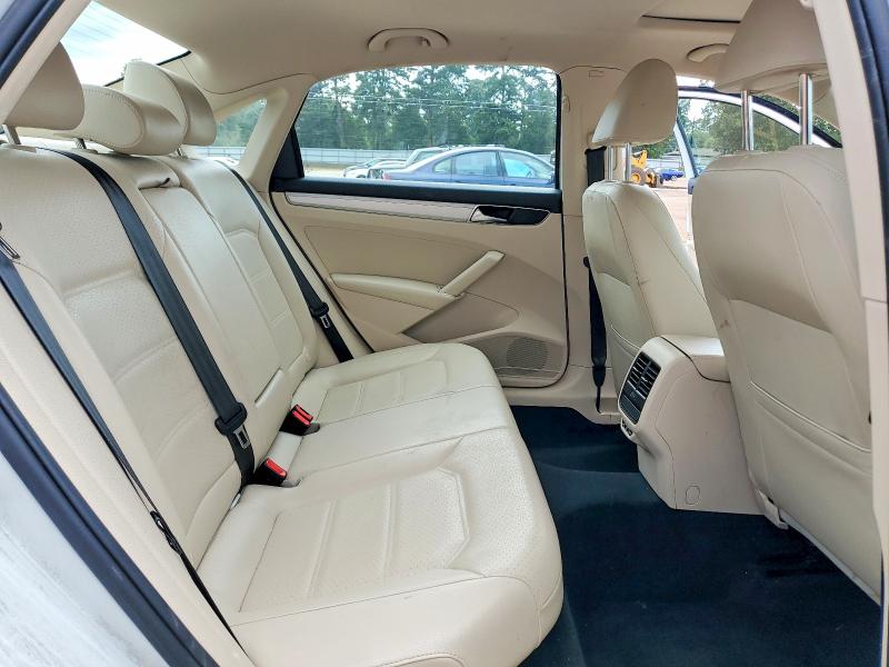 59605416 :رقم المزاد ، 1VWLA7A32KC008076 vin ، 2019 Volkswagen Passat مزاد بيع