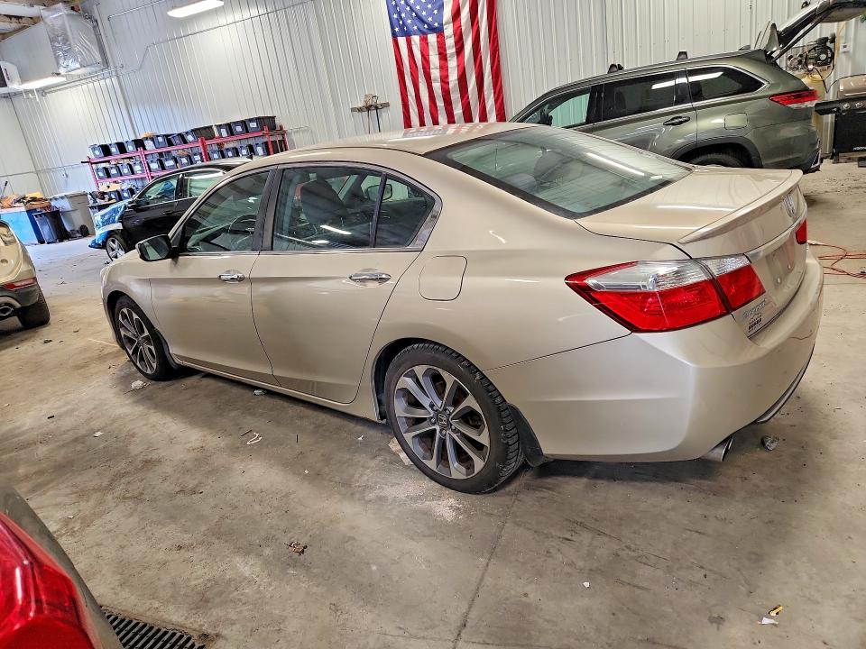 2013 Honda Accord მანქანა იყიდება აუქციონზე, vin: 1HGCR2F56DA273544, აუქციონის ნომერი: 61902566