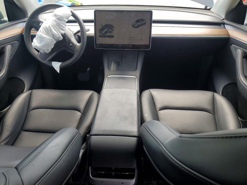 Продаж на аукціоні авто 2025 Tesla Model Y, vin: 7SAYGAEE5SF296875, номер лоту: 60563436
