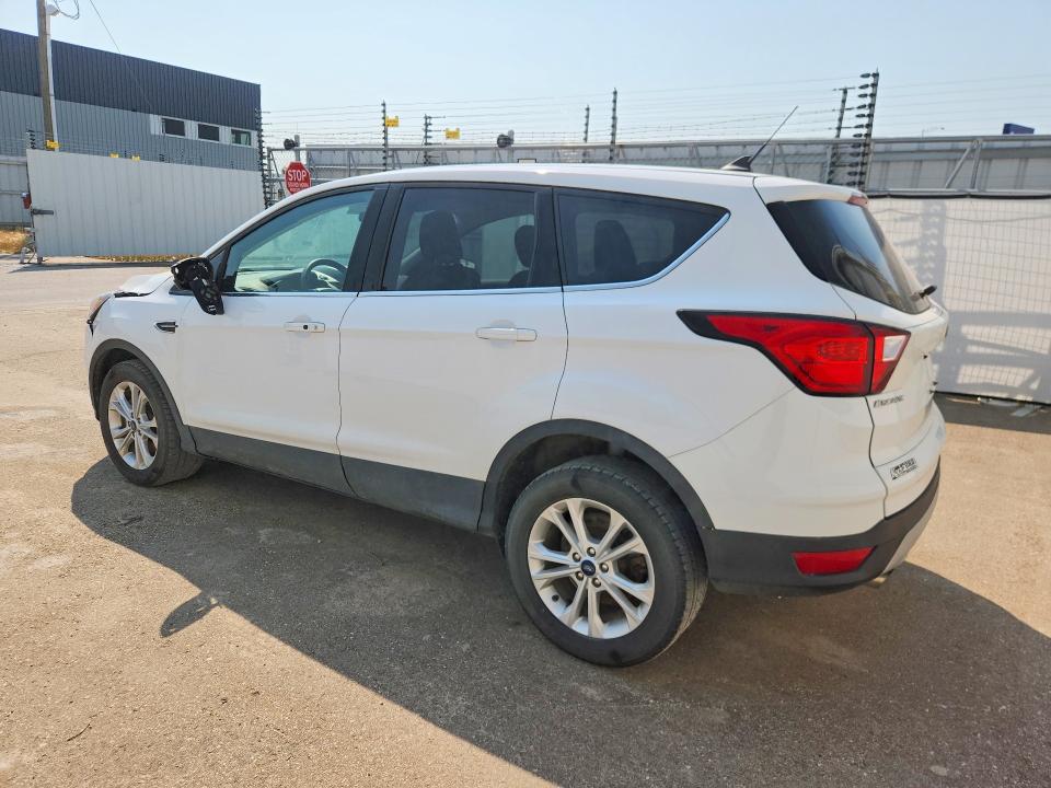 Продажа на аукционе авто 2019 Ford Escape, vin: 1FMCU9GD6KUA21909, номер лота: 62334576