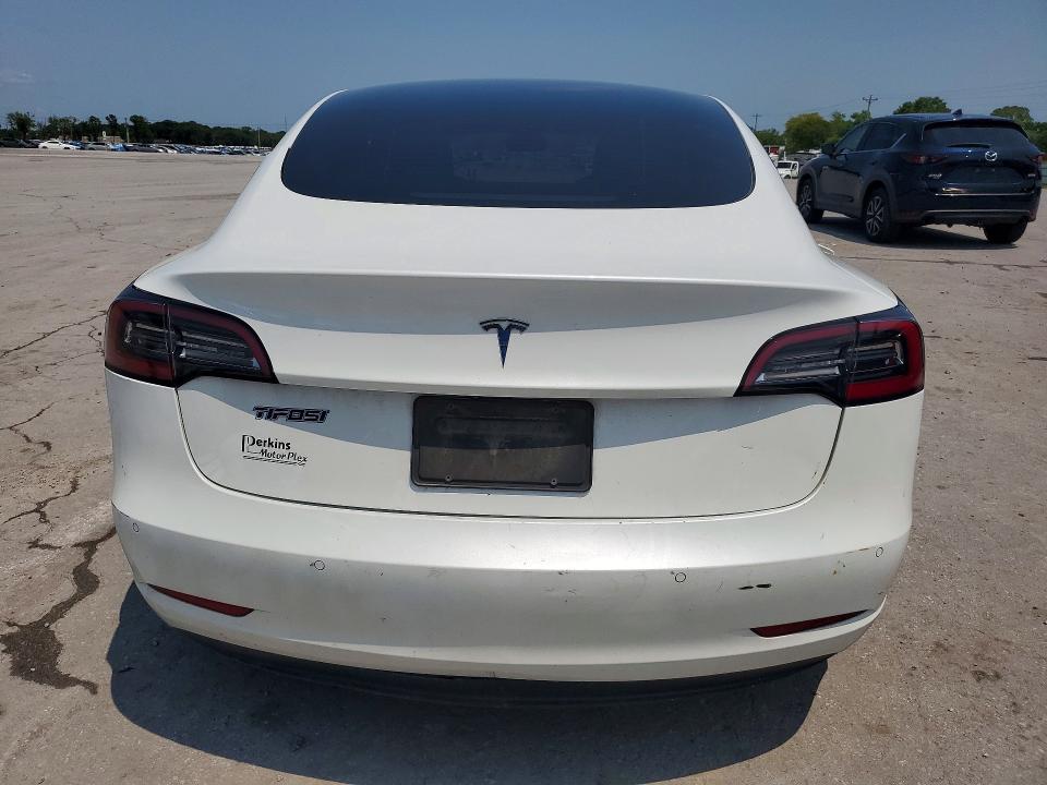 Продаж на аукціоні авто 2022 Tesla Model 3, vin: 5YJ3E1EA8NF111734, номер лоту: 62490766