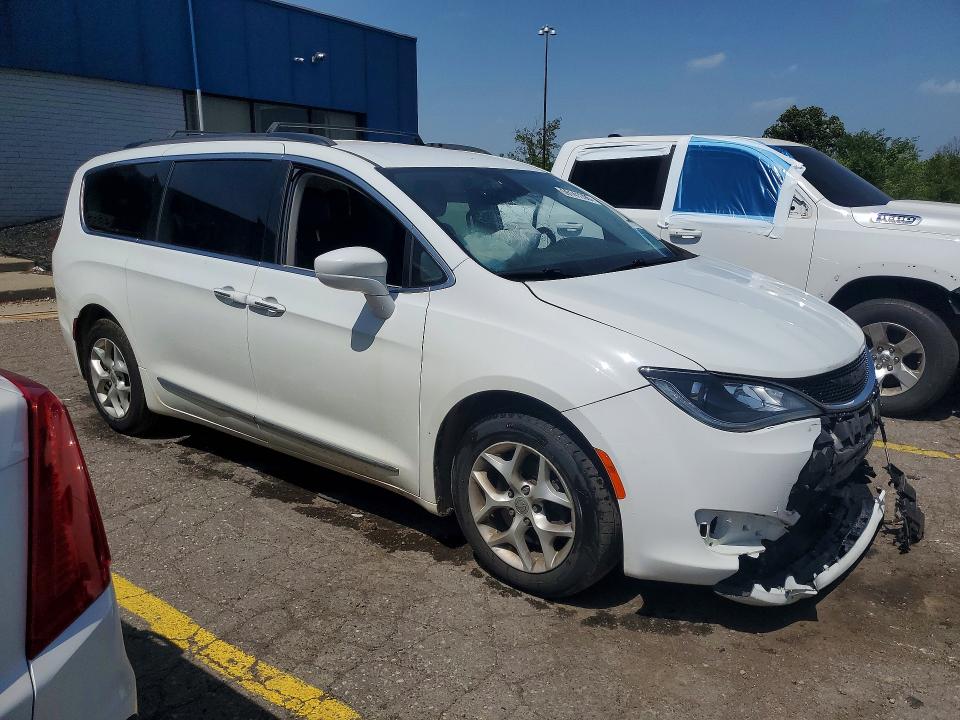 2017 Chrysler Pacifica მანქანა იყიდება აუქციონზე, vin: 2C4RC1BG7HR816221, აუქციონის ნომერი: 59141296