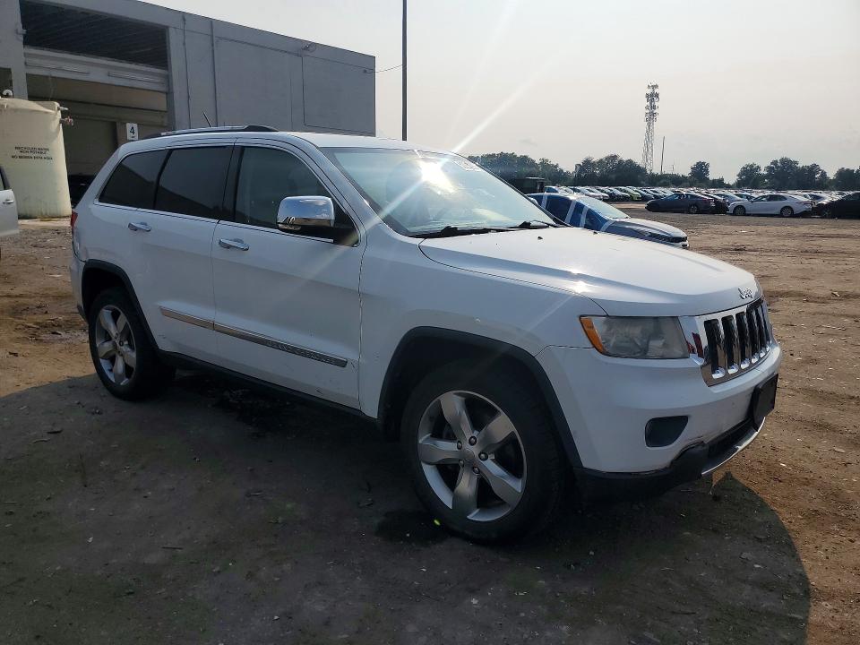 2013 Jeep Grand Cherokee მანქანა იყიდება აუქციონზე, vin: 1C4RJFBG4DC583341, აუქციონის ნომერი: 62932686