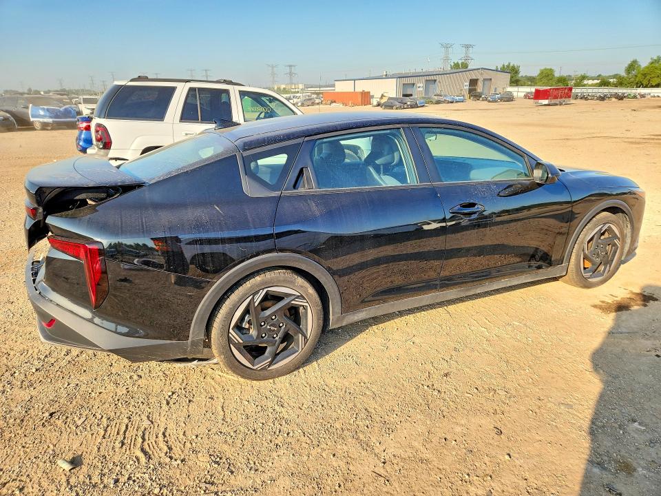 61010846 :رقم المزاد ، 3KPFU4DEXSE027762 vin ، 2025 Kia K4 مزاد بيع
