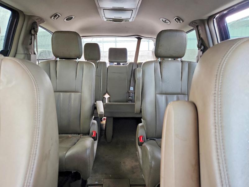 62103036 :رقم المزاد ، 2C4RC1BG9FR661927 vin ، 2015 Chrysler Town & Country مزاد بيع