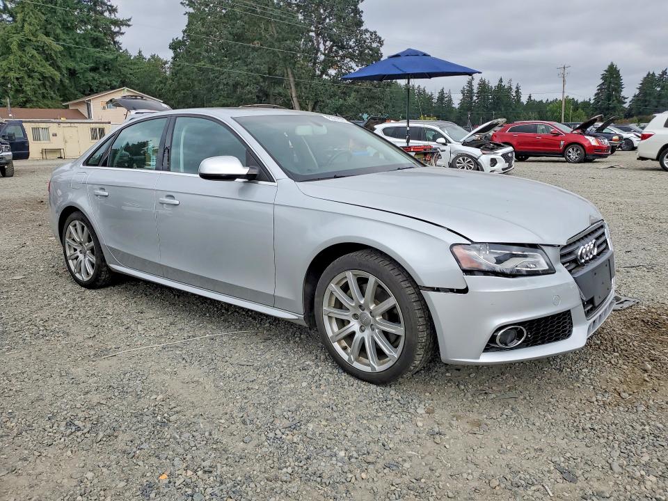 85618315 :رقم المزاد ، WAUFFAFL1CN001324 vin ، 2012 Audi A4 مزاد بيع
