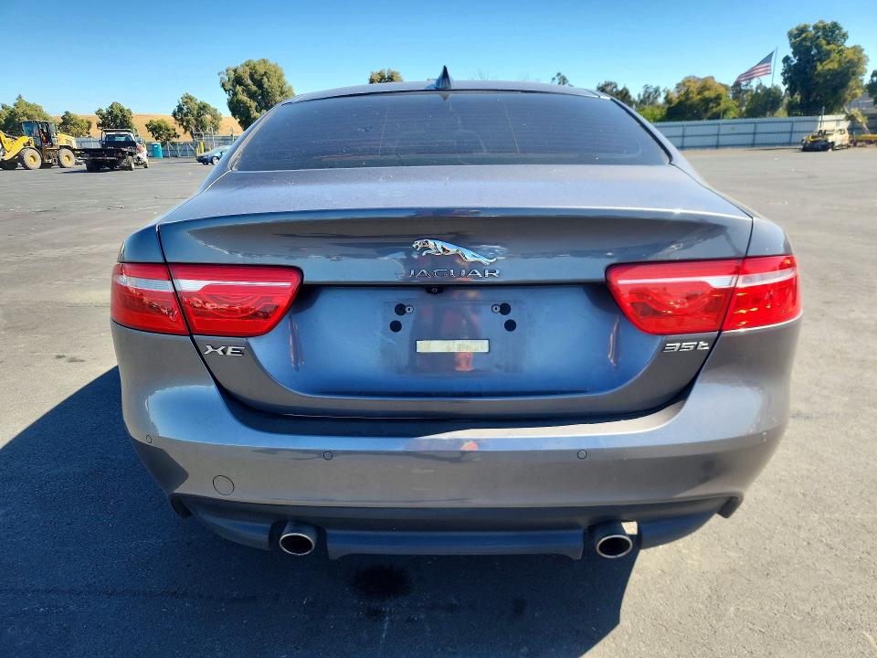 Продаж на аукціоні авто 2017 Jaguar Xe, vin: SAJAE4BV6HA957164, номер лоту: 62637026