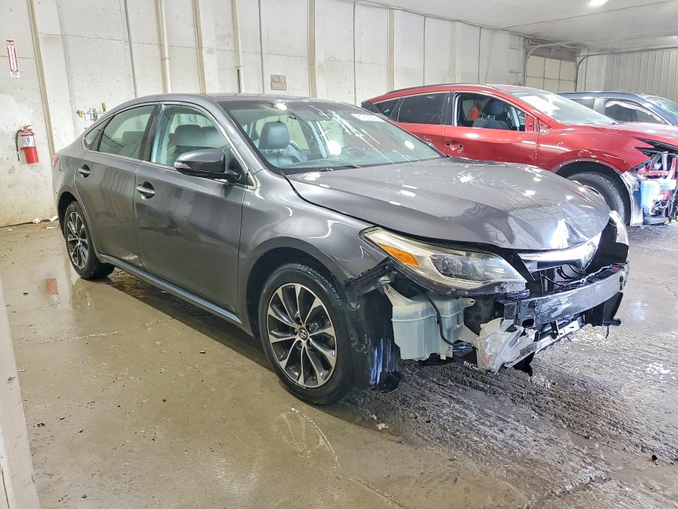 2018 Toyota Avalon მანქანა იყიდება აუქციონზე, vin: 4T1BK1EB2JU286118, აუქციონის ნომერი: 61631356