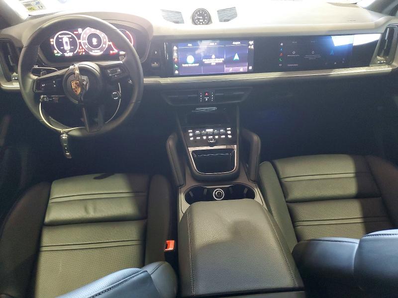 61061646 :رقم المزاد ، WP1BA2AY9TDA35072 vin ، 2026 Porsche Cayenne مزاد بيع