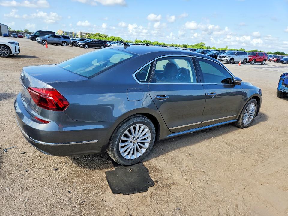 Aukcja sprzedaży 2017 Volkswagen Passat, vin: 1VWBT7A36HC078887, numer aukcji: 61932076