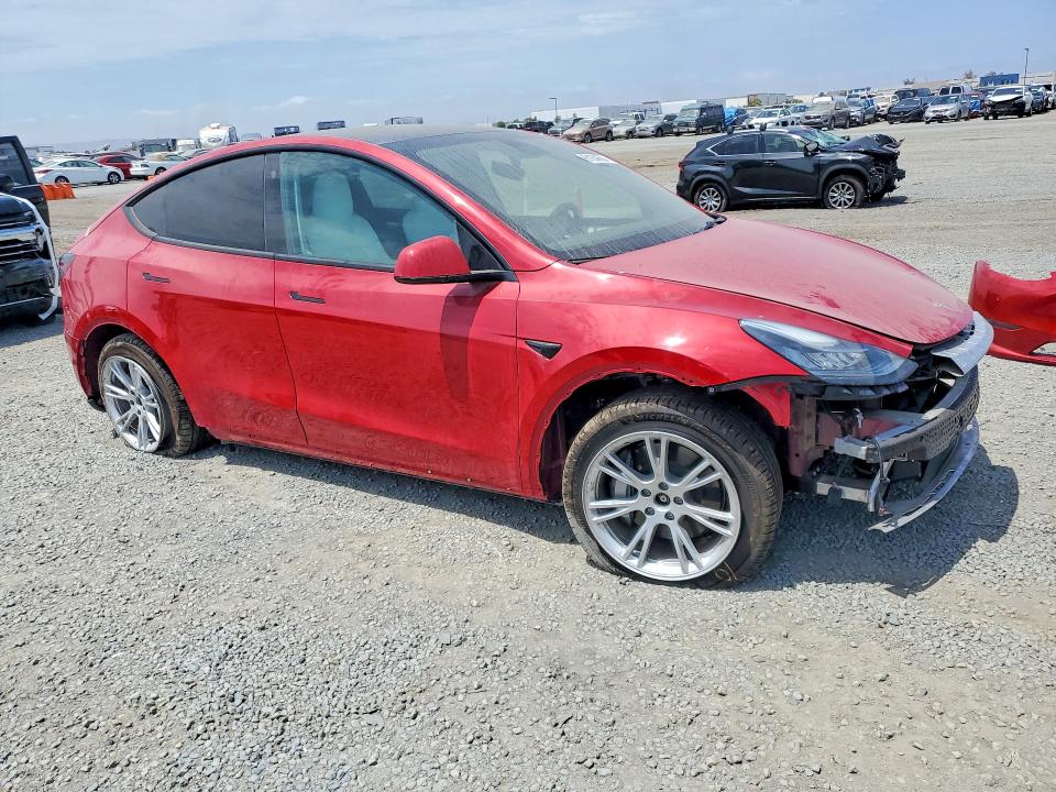 61354506 :رقم المزاد ، 7SAYGDEE7PF601611 vin ، 2023 Tesla Model Y مزاد بيع