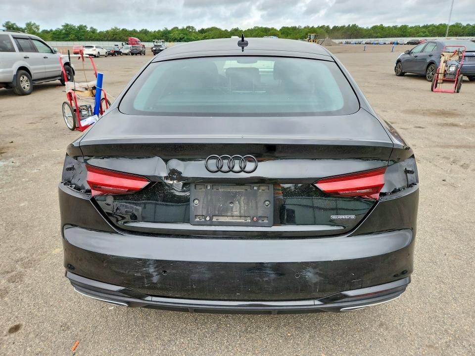 Продажа на аукционе авто 2024 Audi A5, vin: WAUDACF54RA100366, номер лота: 60956376