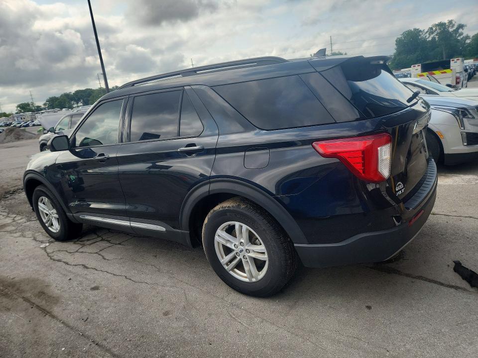 Продажа на аукционе авто 2022 Ford Explorer, vin: 1FMSK8DH1NGB27643, номер лота: 62444696
