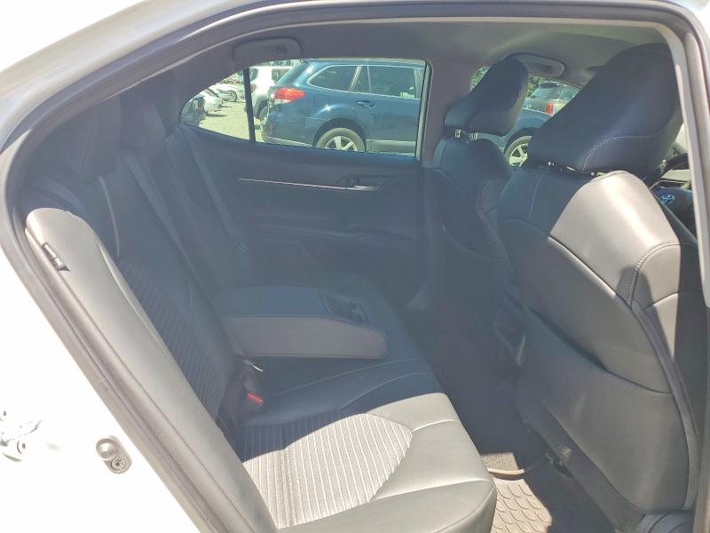 Продажа на аукционе авто 2024 Toyota Camry, vin: 4T1G11AK7RU842062, номер лота: 61011696