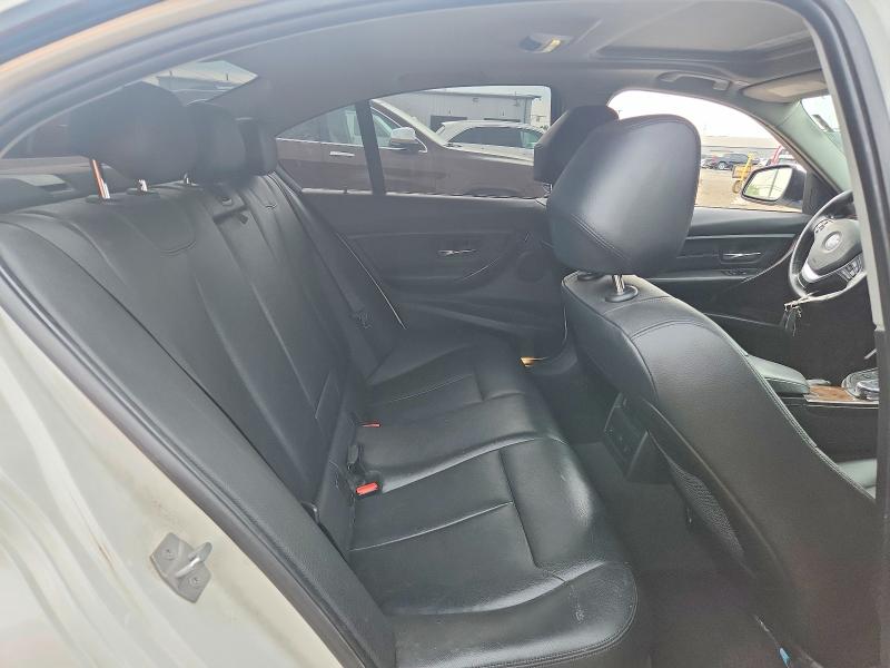 2014 Bmw 328 მანქანა იყიდება აუქციონზე, vin: WBA3B5C55EP652572, აუქციონის ნომერი: 61550566