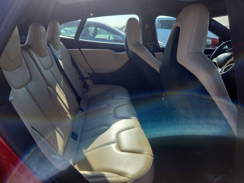 Продаж на аукціоні авто 2016 Tesla Model S, vin: 5YJSA1E2XGF156399, номер лоту: 59873396