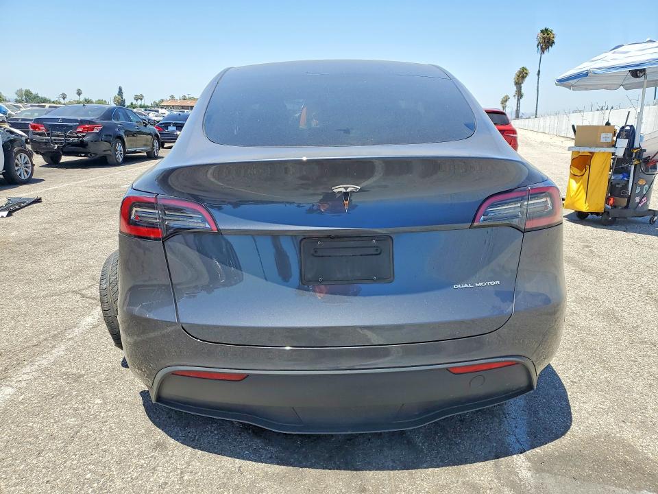60650306 :رقم المزاد ، 7SAYGDEE8PA153151 vin ، 2023 Tesla Model Y مزاد بيع