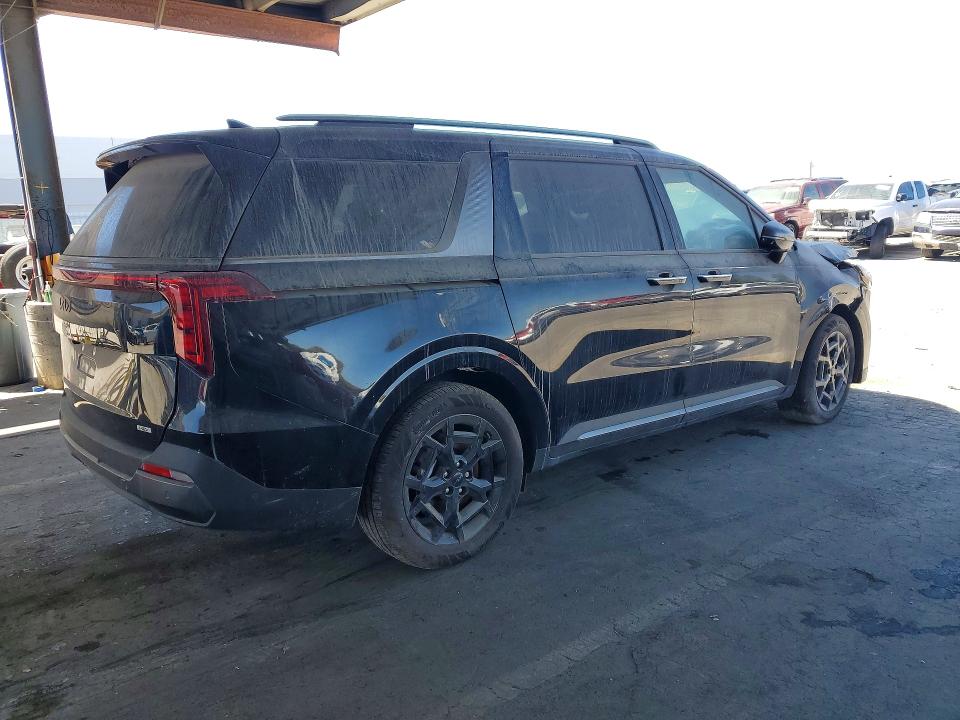 63258576 :رقم المزاد ، KNDNE5KA7S6079287 vin ، 2025 Kia Carnival Hybrid مزاد بيع