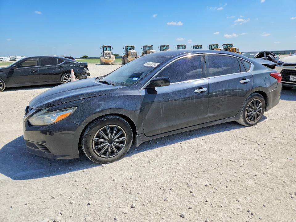 Продаж на аукціоні авто 2018 Nissan Altima, vin: 1N4AL3APXJC270951, номер лоту: 59336186