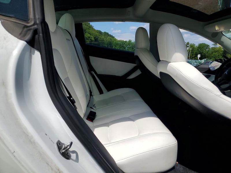 Продаж на аукціоні авто 2021 Tesla Model 3, vin: 5YJ3E1EB1MF925215, номер лоту: 62011796