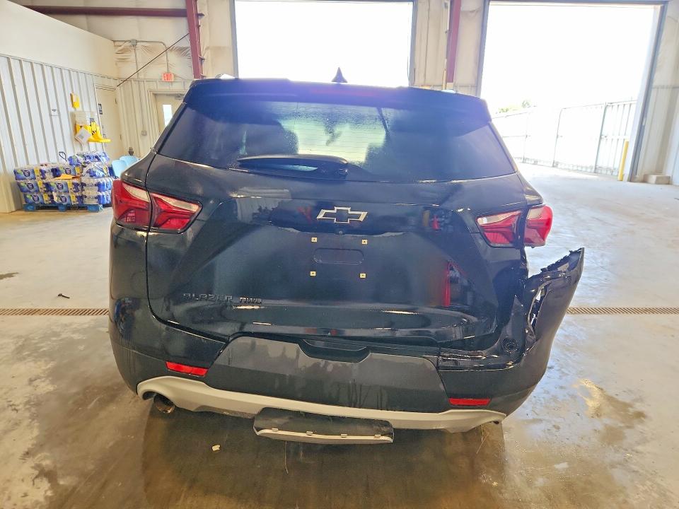62568666 :رقم المزاد ، 3GNKBHR43NS116050 vin ، 2022 Chevrolet Blazer مزاد بيع