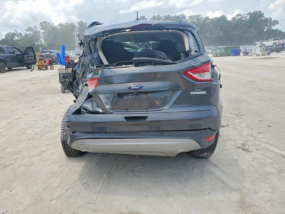 2016 Ford Escape მანქანა იყიდება აუქციონზე, vin: 1FMCU0GXXGUC39641, აუქციონის ნომერი: 62752176