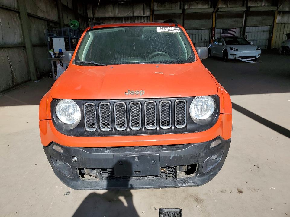 Продажа на аукционе авто 2020 Jeep Renegade, vin: ZACNJAAB4LPL72543, номер лота: 85982395