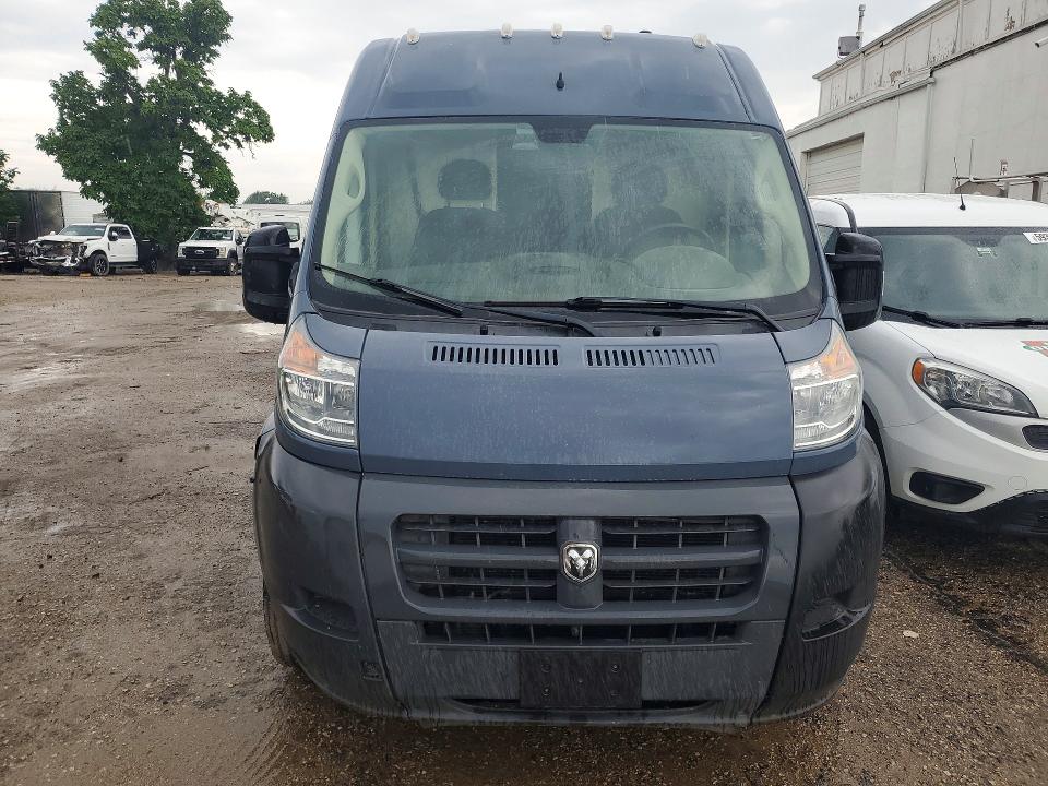 61761216 :رقم المزاد ، 3C6TRVDG9JE161258 vin ، 2018 Ram Promaster 2500 مزاد بيع