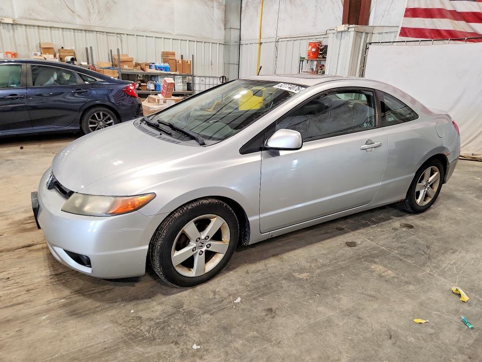 62774076 :رقم المزاد ، 2HGFG11848H558653 vin ، 2008 Honda Civic مزاد بيع