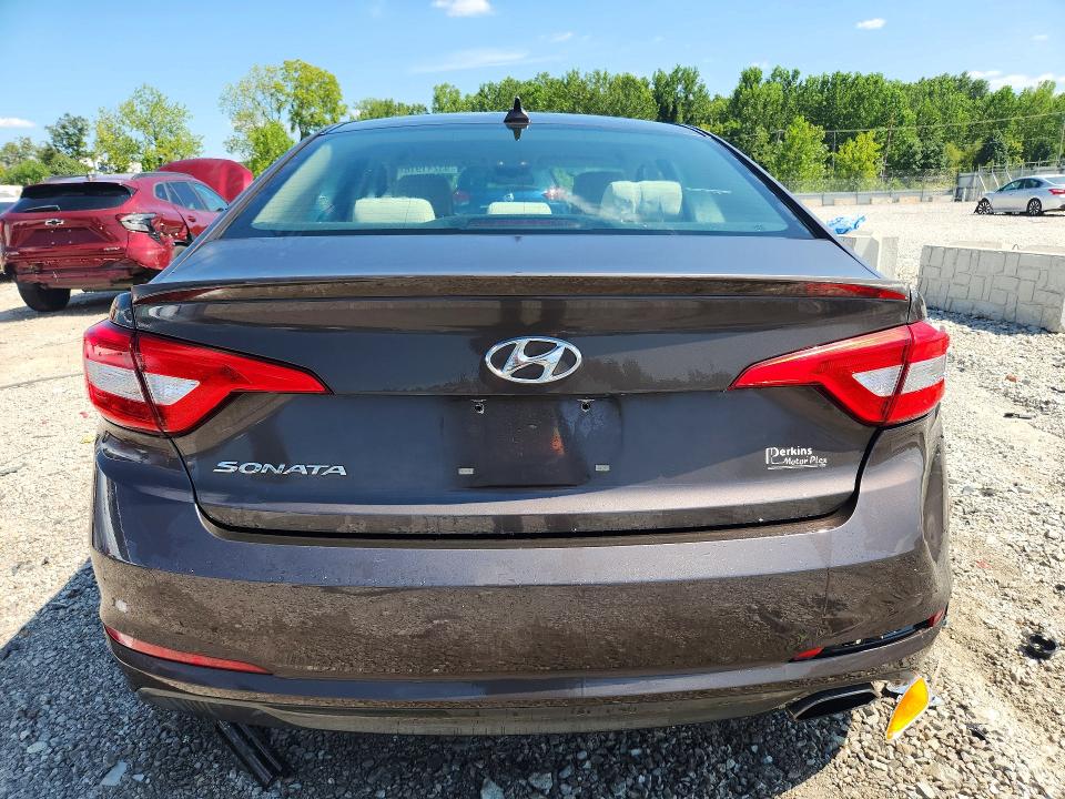 2015 Hyundai Sonata მანქანა იყიდება აუქციონზე, vin: 5NPE24AF8FH122868, აუქციონის ნომერი: 63241916