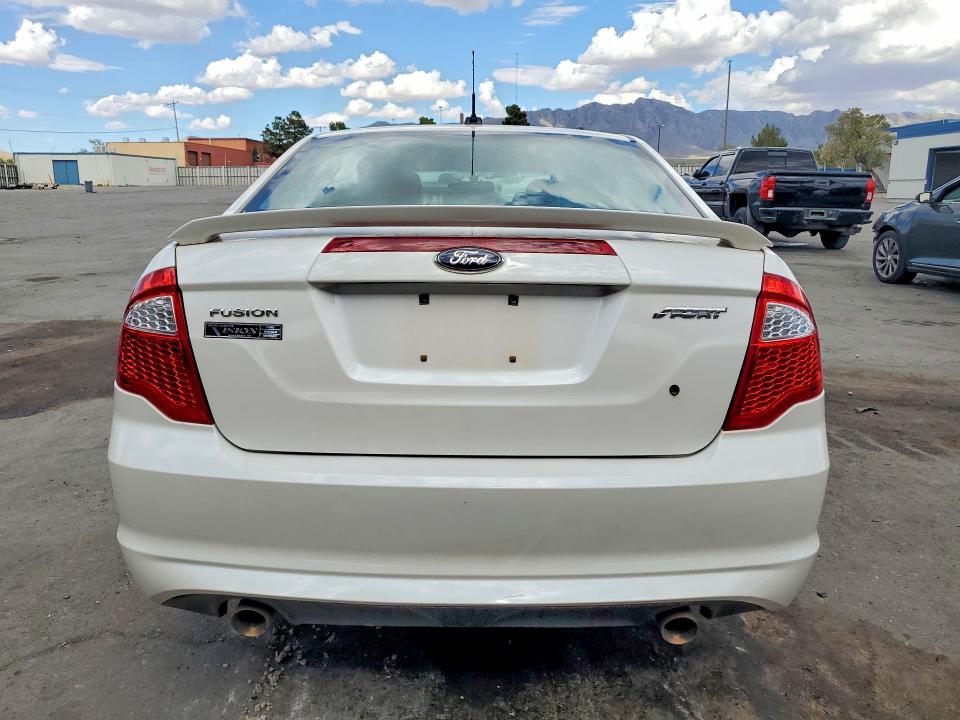 60926106 :رقم المزاد ، 3FAHP0KC6CR169844 vin ، 2012 Ford Fusion مزاد بيع