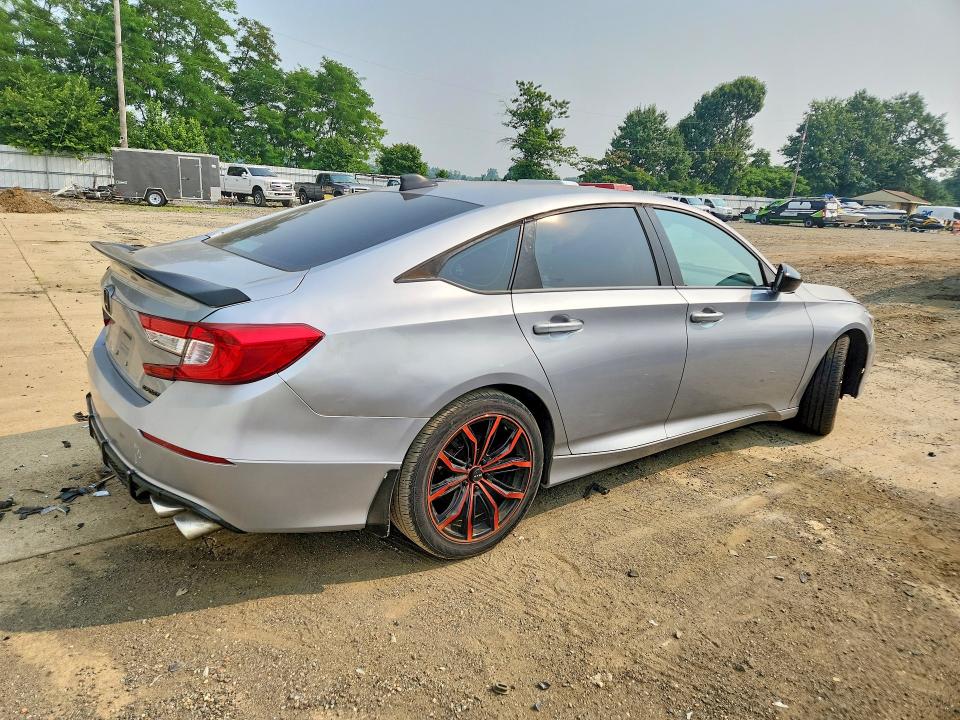 Aukcja sprzedaży 2018 Honda Accord, vin: 1HGCV1F30JA042820, numer aukcji: 61596176