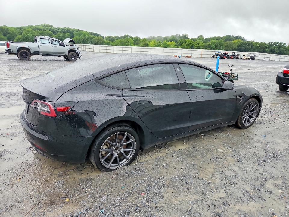 2021 Tesla Model 3 მანქანა იყიდება აუქციონზე, vin: 5YJ3E1EA2MF915994, აუქციონის ნომერი: 62279756
