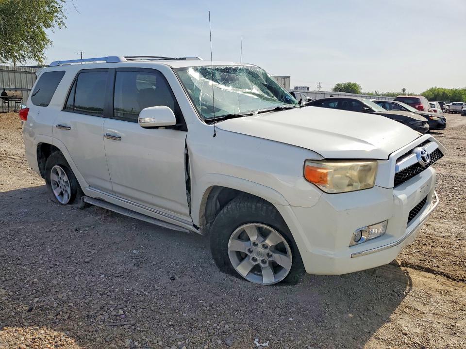 61983426 :رقم المزاد ، JTEZU5JR6A5008027 vin ، 2010 Toyota 4runner مزاد بيع