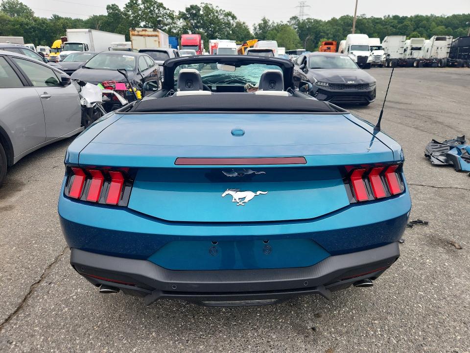 Продажа на аукционе авто 2026 Ford Mustang, vin: 1FAGP8UH2T5122056, номер лота: 62764446