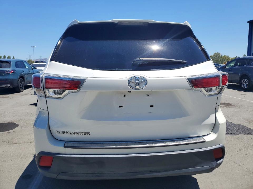 60274126 :رقم المزاد ، 5TDZKRFH9GS144964 vin ، 2016 Toyota Highlander مزاد بيع